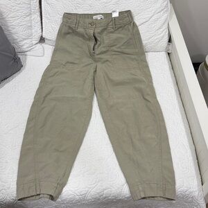GAP Women’s Khaki Relaxed Trousers - Size Small